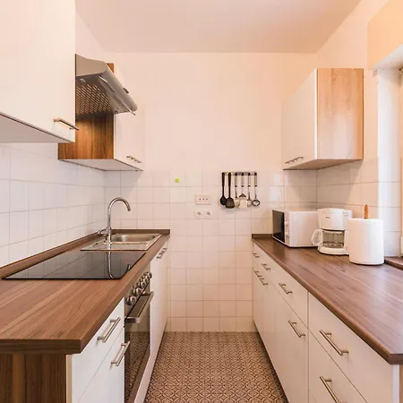 Irena Apartamento *