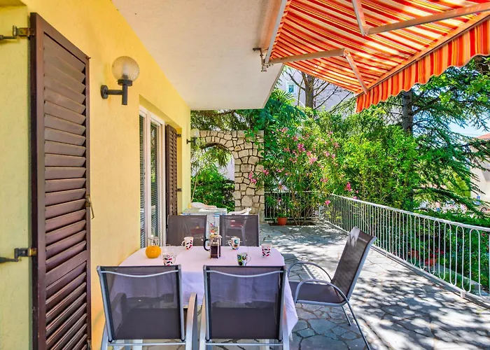 Апартаменты Irena